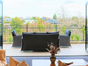 Wonderful River View-Brand New Home - 4 Bedrooms